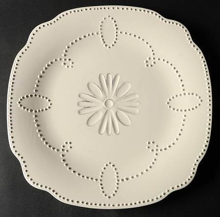 Gabrielle Scallop Cream by American Atelier
