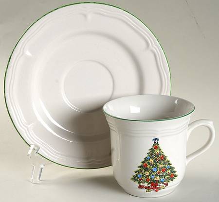 AOI28 Flat Cup & Saucer Set
