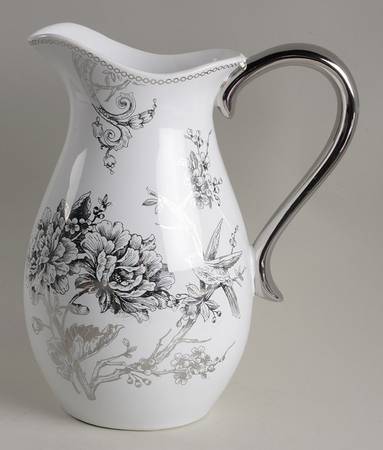 Adelaide Electroplate 96 Oz Pitcher