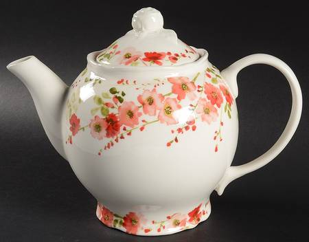 Belicia Red Teapot & Lid