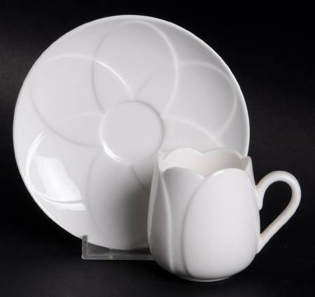 Tulip Flat Demitasse Cup & Saucer Set