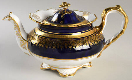 7410 Teapot & Lid