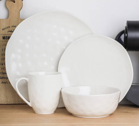 Ivy Dinner Plate