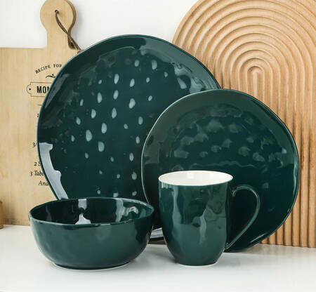 Ivy Dinner Plate