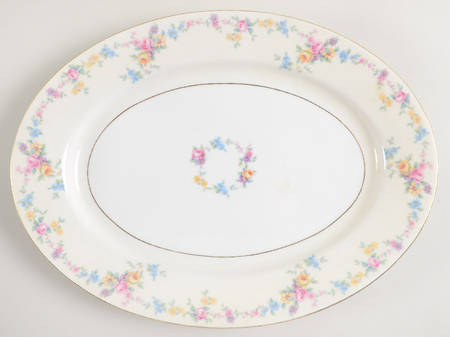 Barbara (Gold Trim) 13" Oval Serving Platter