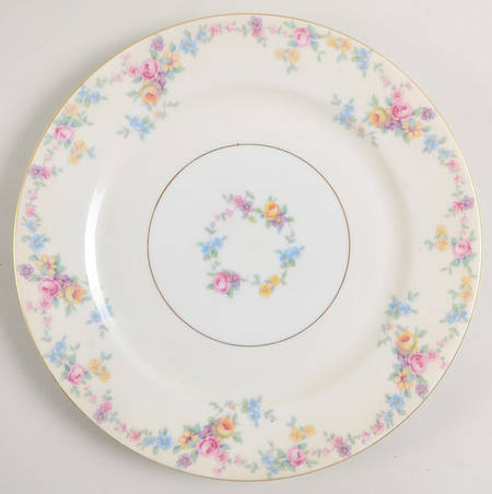 Barbara (Gold Trim) Luncheon Plate