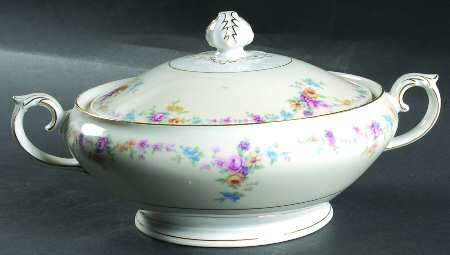 Barbara (Gold Trim) Round Covered Vegetable