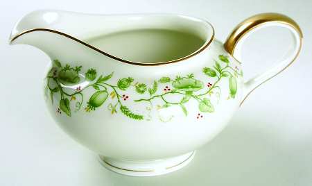 Lausanne Creamer by Baronet