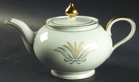 Loraine Teapot & Lid