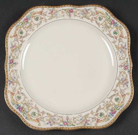 Romance Square Luncheon Plate
