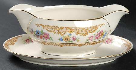 Rydal Gravy Boat with Attached Underplate by Baronet