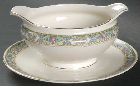 Sonia Gravy Boat with Attached Underplate by Baronet