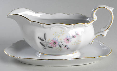 Rita Gravy Boat with Attached Underplate