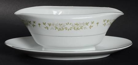June Bride Gravy Boat with Attached Underplate