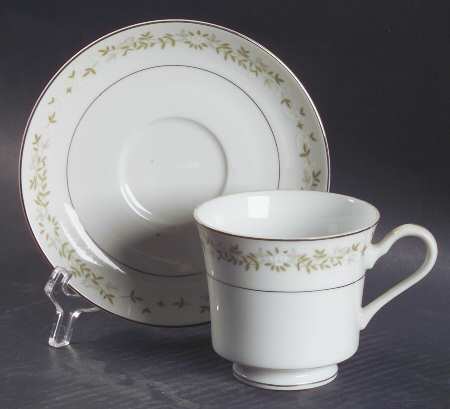 June Bride Footed Cup