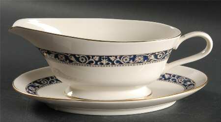Love Song Gravy Boat & Underplate/Relish