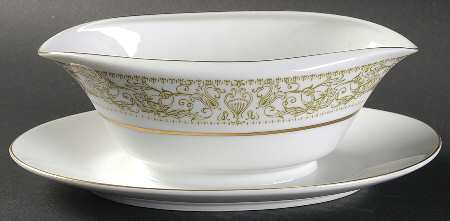 Romance Gravy Boat with Attached Underplate
