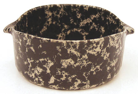 Agate Black and Tan Lugged Soup Bowl