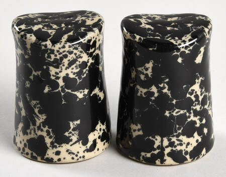 Agate Black and Tan Salt & Pepper Set