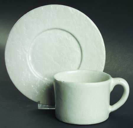 Agate White On White Flat Cup & Saucer Set