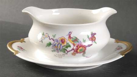 BER52 Gravy Boat with Attached Underplate