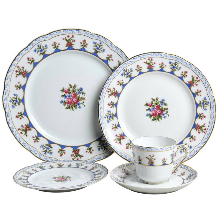 Chateaubriand Blue 40 Piece Estate Set