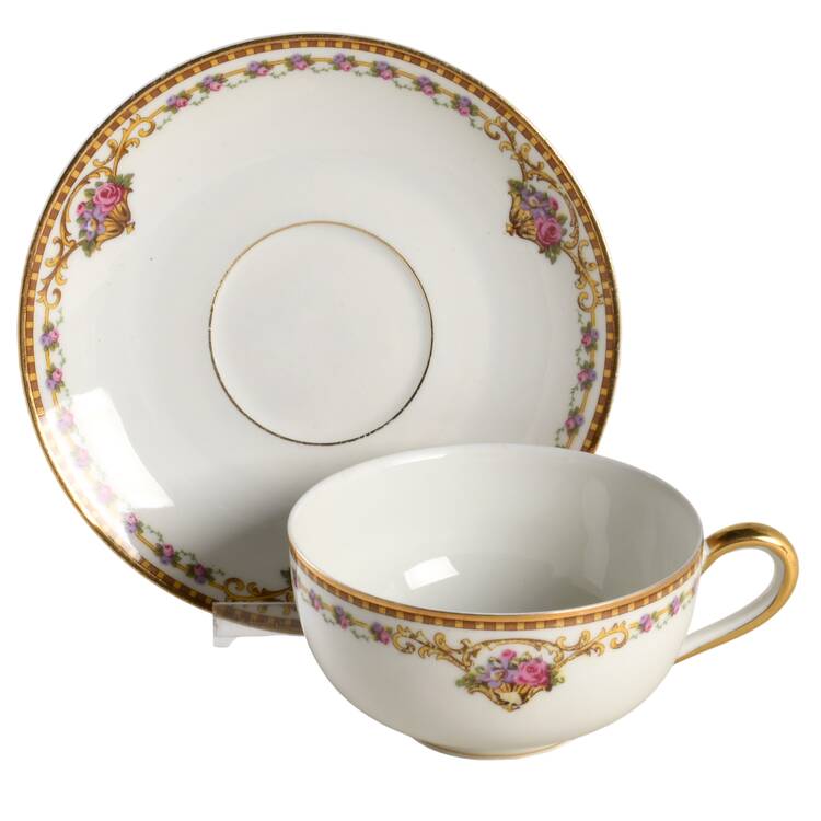 Flat Cup & Saucer Set