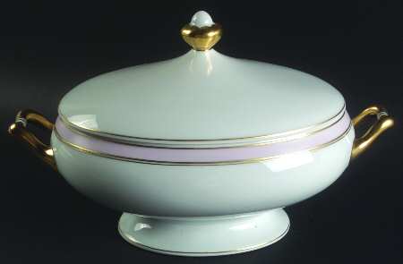 Pergolese Rose Oval Covered Vegetable