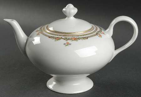 Victoire Teapot & Lid