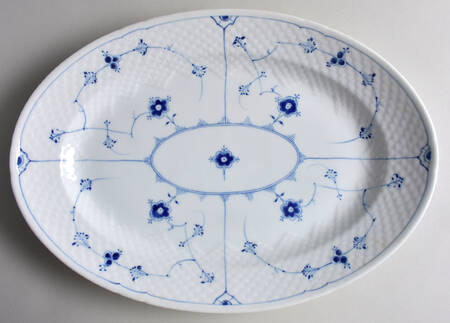 Blue Traditional (No Trim) 15" Oval Serving Platter
