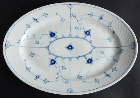 Blue Traditional (No Trim) 16" Oval Serving Platter