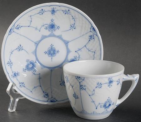 Blue Traditional (No Trim) Flat Cup & Saucer Set