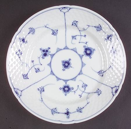 Blue Traditional (No Trim) Luncheon Plate