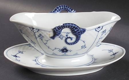 Blue Traditional (No Trim) Gravy Boat with Attached Underplate