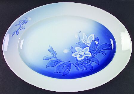Christmas Rose 16" Oval Serving Platter
