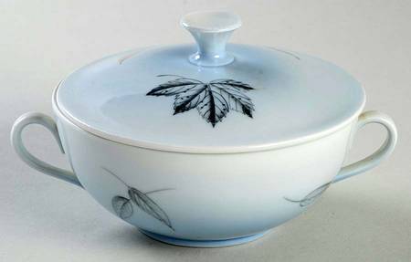 Falling Leaves Cream Soup Bowl & Lid Set