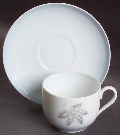 Falling Leaves Flat Cup & Saucer Set