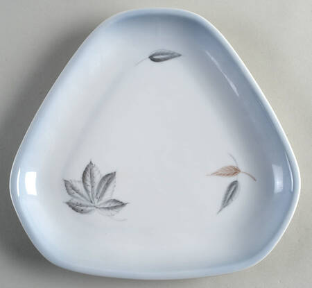 Falling Leaves Cake Plate