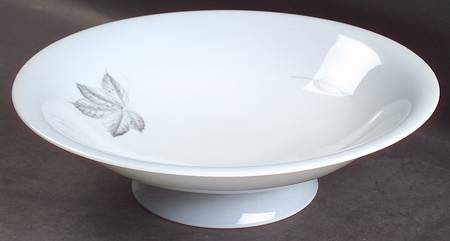Falling Leaves Round Compote (Height X Width) by Bing & Grondahl