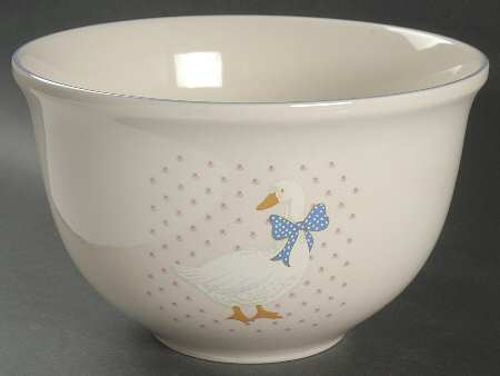 Aunt Rhody 9" Mixing Bowl
