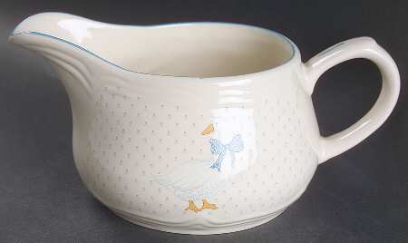 Aunt Rhody Gravy Boat