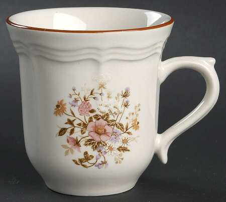 Meadow Flowers Flat Cup