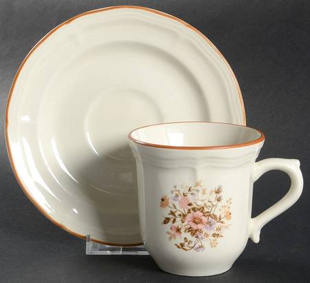 Meadow Flowers Flat Cup & Saucer Set