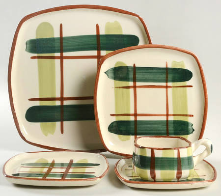 Gay Plaid 5 Piece Place Setting
