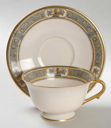 Orient Footed Cup & Saucer Set