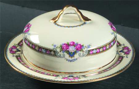 Belasco Round Covered Butter