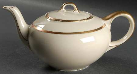 Colombia Cream Teapot & Lid