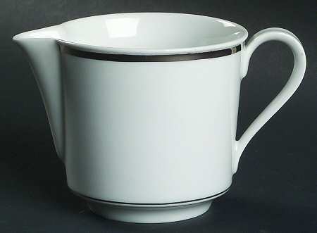 Chateau D'Argent Creamer