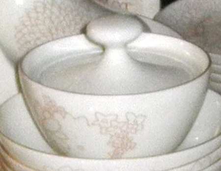 Pom Pom Sugar Bowl & Lid