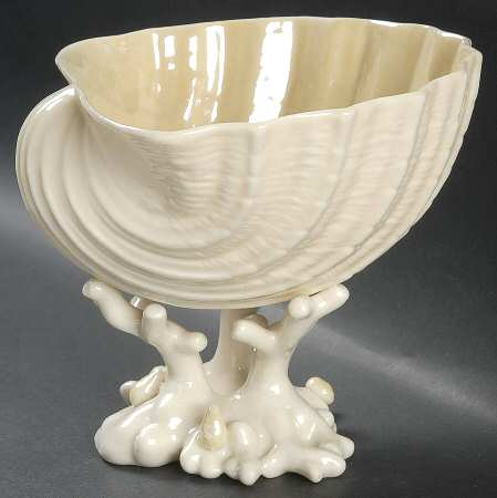 Limpet Yellow Footed Shell Shaped Bowl